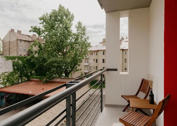Oasis * Budapest